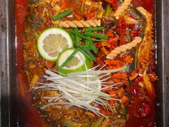 -探鱼·鲜青椒爽麻烤鱼(银泰城店)