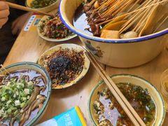 -拈签一笑黄牛肉辣卤串串
