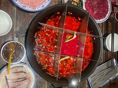 -周小明火锅(黑金冠社区店)