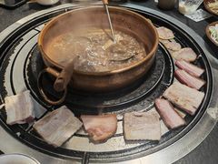 -阿山卓·野生菌火锅·纳西火塘烤肉