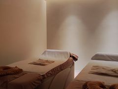 -左右Massage/Spa(长寿路店)