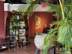 -大匠工房古船木艺术餐厅·猪肚鸡专门店(长白仙岛店)