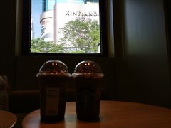-星巴克臻选(上海中环广场2F店)