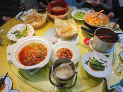 -董厨煨汤馆(车站路店)