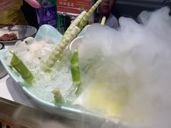 -大熊猫毛肚火锅(烟台万象汇店)