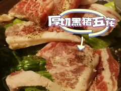 -围炉肉舍•炭烤活鳗•丹东海鲜烤肉(步行街店)