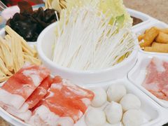 -鸡遇虾煲干锅火锅(小寨金莎店)