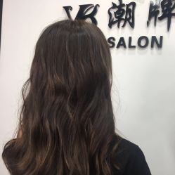 -V8潮牌·接发烫染连锁