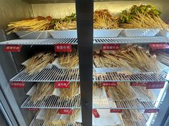 -两角签串串香十一年老字号(机场路店)