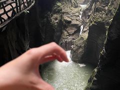 -蝶舞清江·恩施地心谷景区