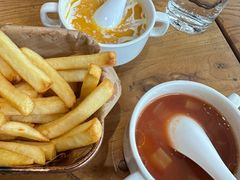 -桉树林A coffee 森林餐厅(三圣乡店)