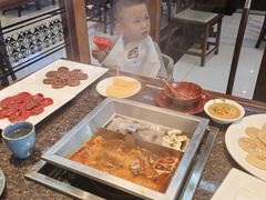 -皇城老妈·大连海鲜火锅(港湾店)