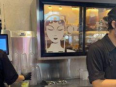 -霸王茶姬(上海静安大悦城店)