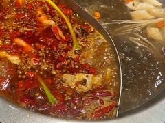 -沸炉重庆老火锅(军事博物馆店)