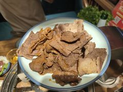 -明洞阿姨·韩式酱蟹烤肉·创意料理(三元桥店)