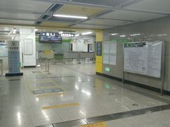 -七里庄(地铁站)