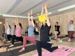 -酉嘉瑜伽YO+YOGA