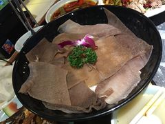 -三人行骨头王火锅(长寿店)