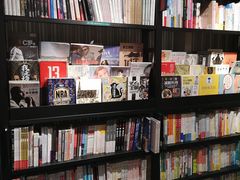 -西西弗书店(城西银泰城店)