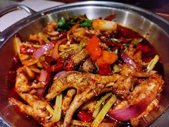 -休记光头香辣蟹干锅店(衣冠庙店)