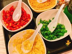 -鲜入围煮花胶鸡海鲜火锅
