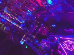 -大连君悦酒店 · VIVA(星海广场店)