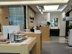 -Eziwish眼镜·蔡司授权店