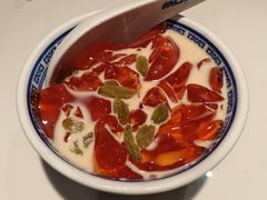 -禄鼎记·排队俩小时都要吃的酸菜鱼(石牌桥店)
