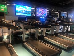 -懒人Club健身(卓越时代广场店)