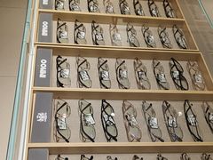 -博士眼镜(东莞明丰广场店)