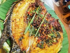 -沐毫傣泐云南菜孔雀宴•手抓饭傣味烧烤(曼听公园店)