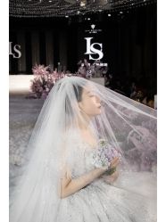 -MECCI婚礼摄影跟拍(红东方广场店)