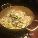 连我妈不喜欢吃羊肉的都吃了三串九道黑很嫩
