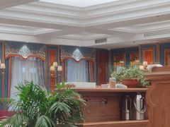 -品海楼·大连海胆锅贴馆(东港店)