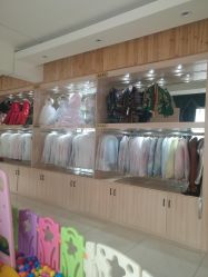 点击看大图 -王子宫殿婚纱摄影(环山路总店)