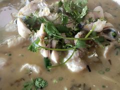 特色酸菜鱼-国人川菜(李家村建东街店)