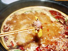 -两三事小郡肝串串香火锅(桂庙店)