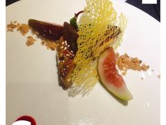 香煎鸭肝配核桃碎热情果及树莓汁-AZUL by FUEL蓝色·法式酒馆(琶醍店)