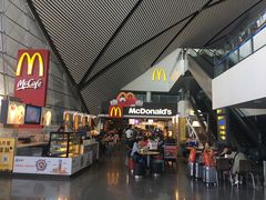 门面-麦当劳(吴圩机场店)