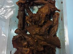 -周黑鸭(北京海淀区新中关店)