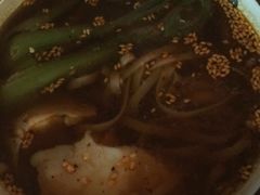 拉面-脚下咖啡·CHILL酒馆(灵光东巷店)
