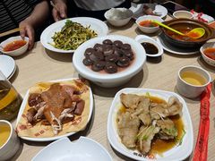 -六泰居·尔滨地标·东北菜(黄河路店)