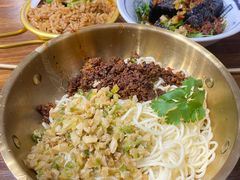-黑白电视老长沙吃货铺(南岗万达店)