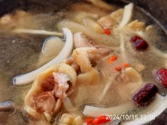 -墨脱石锅椰子鸡•海鲜糟粕醋(榆亚路店)