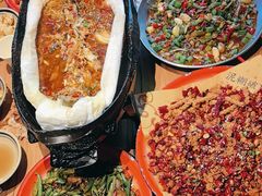 -泥糊破店小酒馆·团建聚餐(南京西路店)