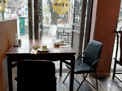 靠窗位-鱼食饭稻·苏浙土菜17年老馆子(平江路店)