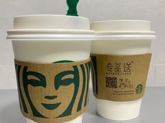 香草味拿铁-星巴克(深圳布吉万象汇4F店)