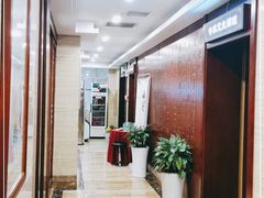 -颐而康按摩(八一桥总店)