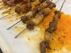 鹤岗特色牛肉肥瘦相间的特香-老何太太鹤岗小串·团建聚餐(龙华店)