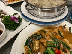 -谊荣海鲜大牌档(石湖店)